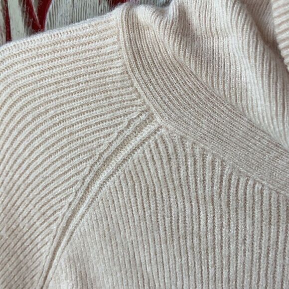 Lord & Taylor Blush funnel neck sweater - Picture 9 of 12